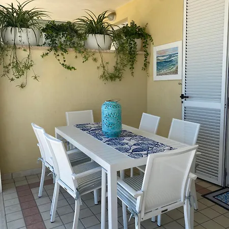 Holiday home Un Passo Dal Mare *