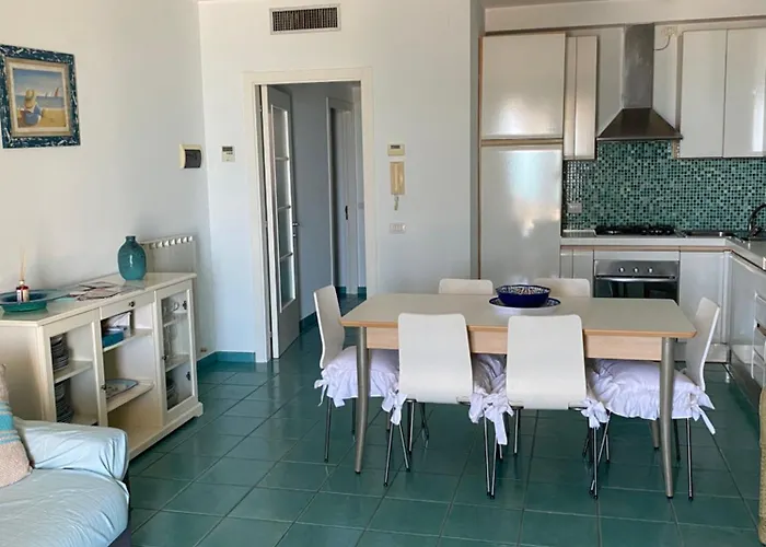 بيت للعطل Un Passo Dal Mare *